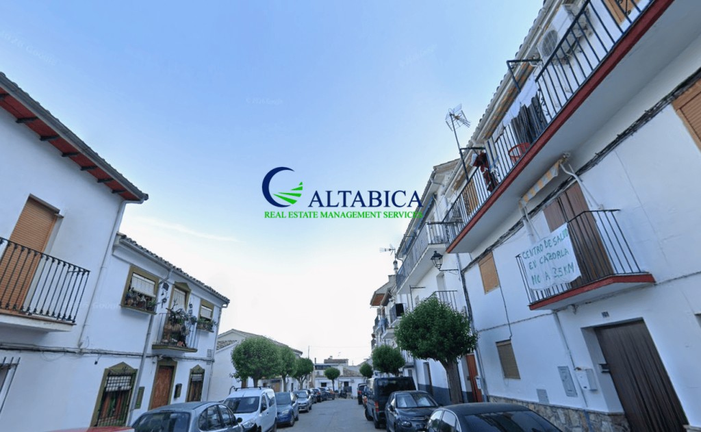 Imagen 2 de Casa-Chalet en Venta en Cazorla Jaén