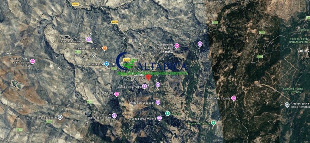 Imagen 3 de Casa-Chalet en Venta en Cazorla Jaén