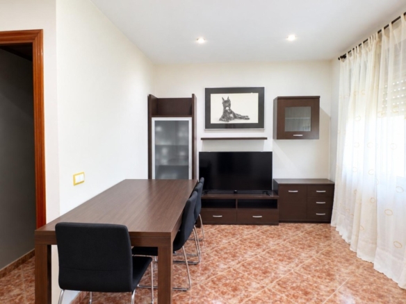 Imagen 2 de Piso en venta en Via Favència