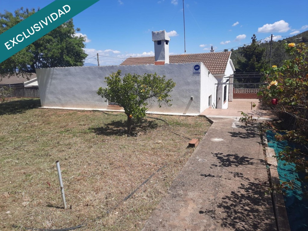 Imagen 2 de Oportunidad casa con muchas posibilidades.