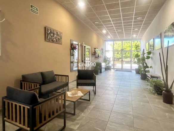 Imagen 2 de ? FINCA EN VENTA EN PUIGVERD DE LLEIDA Un espacio excepcional con infinitas posibilidades