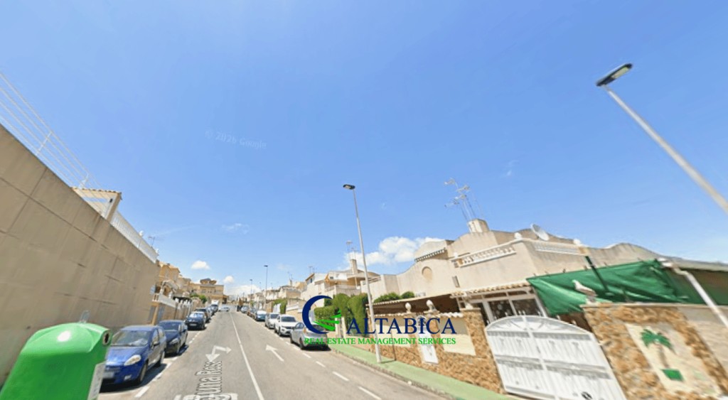 Imagen 2 de Casa-Chalet en Venta en Torrevieja Alicante