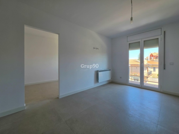 Imagen 4 de ¡A ESTRENAR! ESPECTACULAR CASA ADOSADA CON GRAN JARDÍN A 20 MIN DE LLEIDA