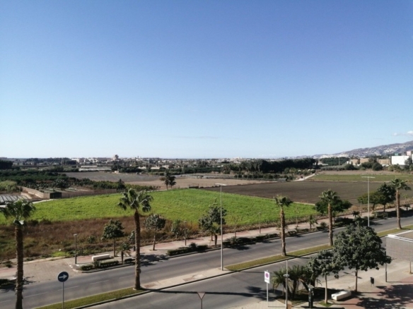 Imagen 4 de Piso amueblado en una de las zonas MÁS demandas de Motril!!