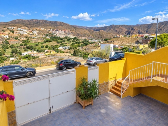 Imagen 1 de Casa-Chalet en Venta en Envia