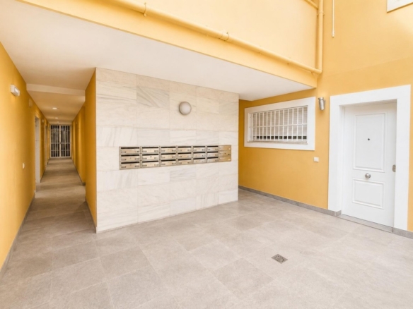 Imagen 4 de Piso en Venta en Aguadulce Almería