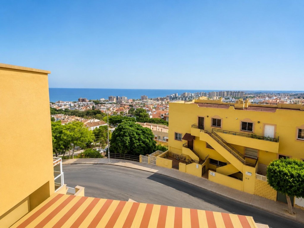 Imagen 1 de Piso en Venta en Aguadulce Almería