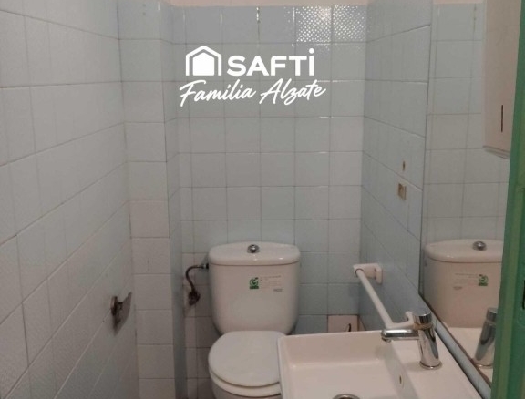 Imagen 3 de ¡OPORTUNIDAD DE NEGOCIO EN FIGUERES! LOCAL COMERCIAL