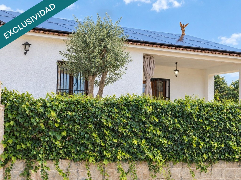 Imagen 3 de Casa en venta en Maçanet residencial con Placas solares y terreno semiplano