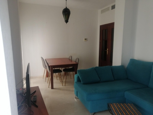 Imagen 2 de Estupendo piso en alquiler junto Plaza de San Marcos!!!