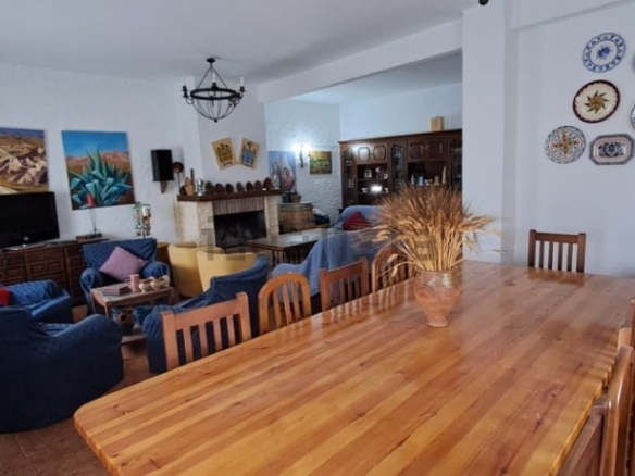 Imagen 2 de Casa de pueblo en Venta en Abrucena Almería