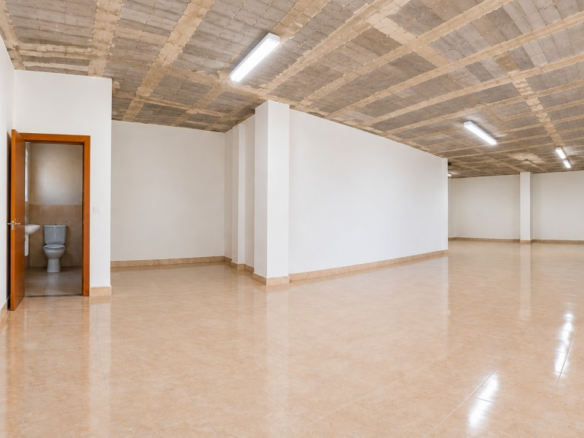 Imagen 4 de Local comercial en Venta en Alhama De Murcia Murcia