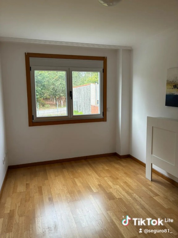 Imagen 3 de Casa-Chalet en Venta en Adina (Santa Maria) Pontevedra