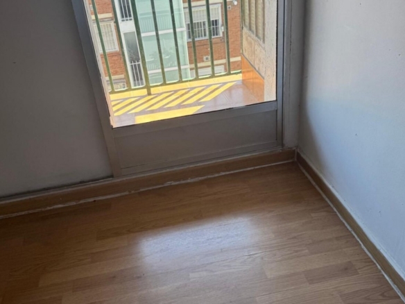 Imagen 2 de Piso en Venta en Madrid Madrid CARABANCHEL