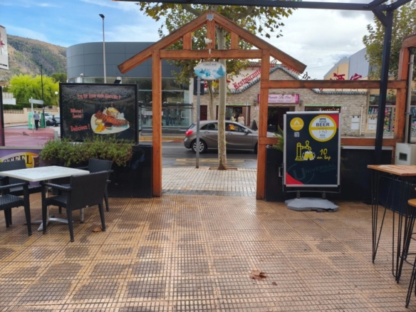 Imagen 2 de Restaurante equipado con gran terraza en El Albir