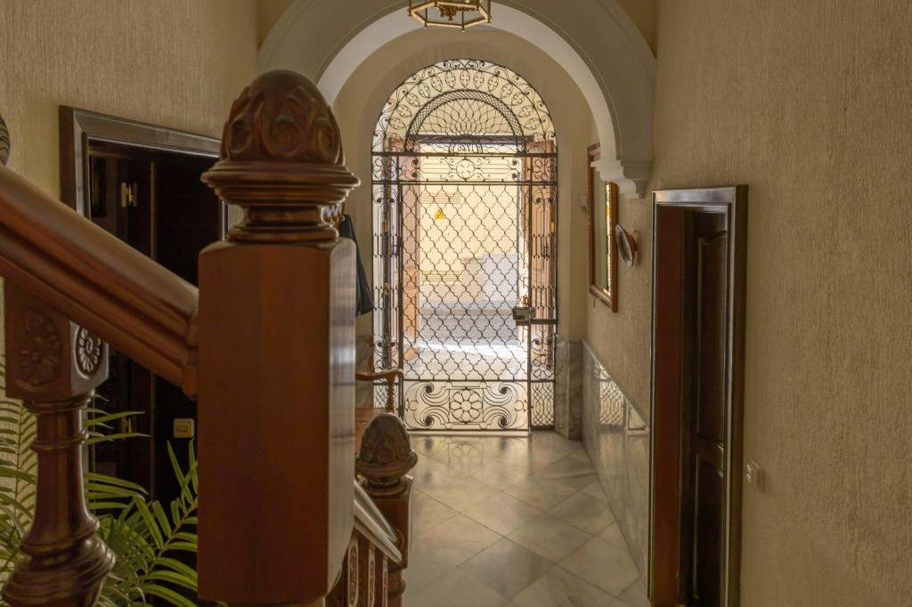 Imagen 3 de Espectacular casa de esquina en el corazón de Sanlúcar de Barrameda