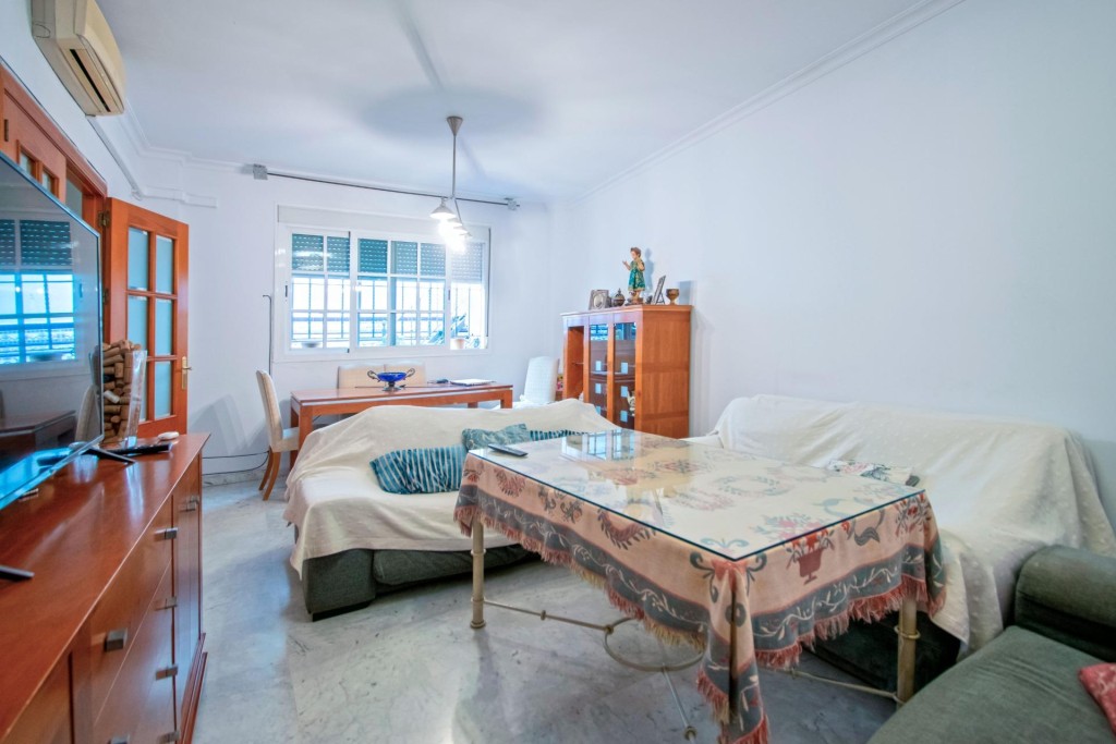 Imagen 2 de Estupenda vivienda en San José de La Rinconada con patio y azotea!!!