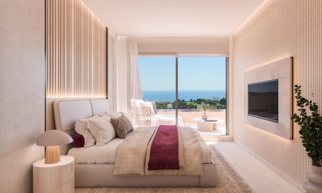 Imagen 3 de ÁTICO DÚPLEX 3 Dorm. Amplia Terraza en Benalmádena con VISTAS AL GOLF y MAR!!!