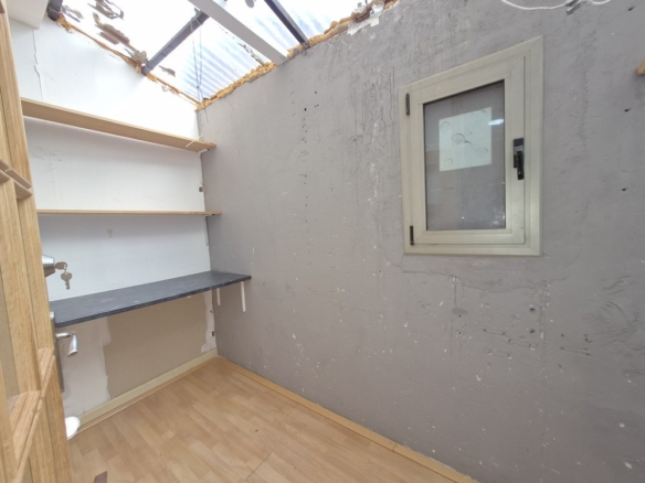 Imagen 3 de Local comercial en Venta en Barcelona Barcelona SAGRERA