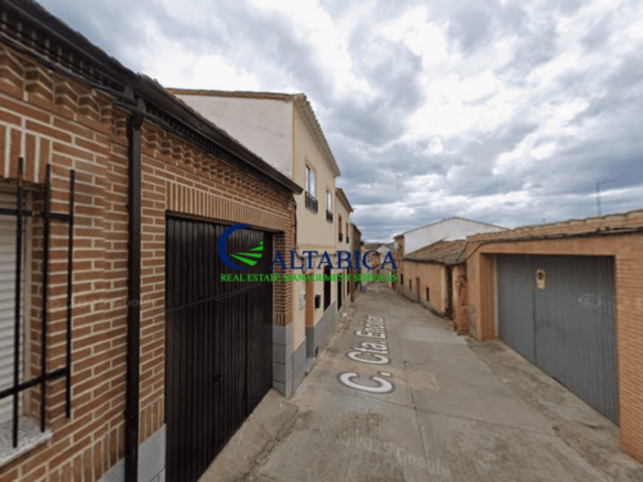 Imagen 2 de Casa-Chalet en Venta en Navalucillos