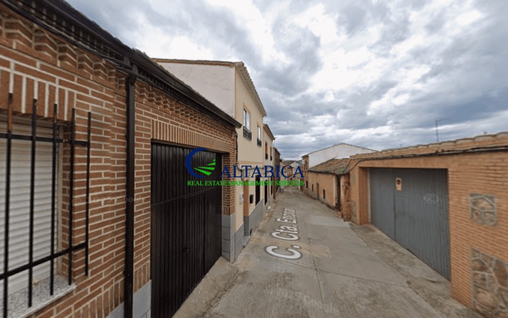 Imagen 2 de Casa-Chalet en Venta en Navalucillos