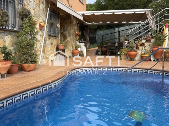 Imagen 1 de Casa aislada a 4 vientos en Vistamar-Blanes