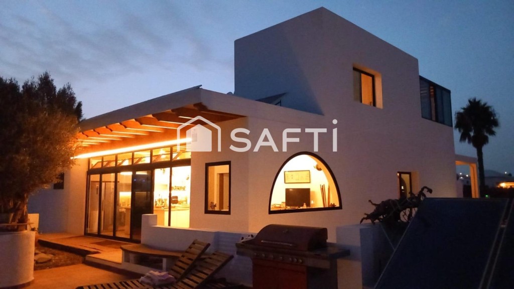 Imagen 1 de Villa sostenible