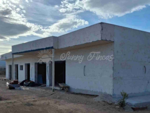 Imagen 4 de Casa-Chalet en Venta en Pinoso Alicante