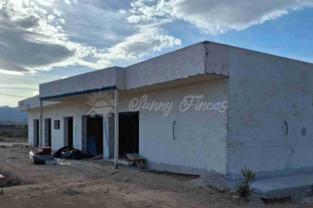 Imagen 4 de Casa-Chalet en Venta en Pinoso Alicante