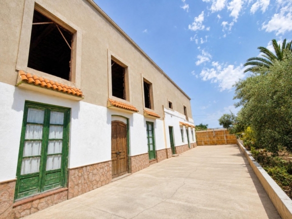 Imagen 1 de Casa-Chalet en Venta en Pechina Almería