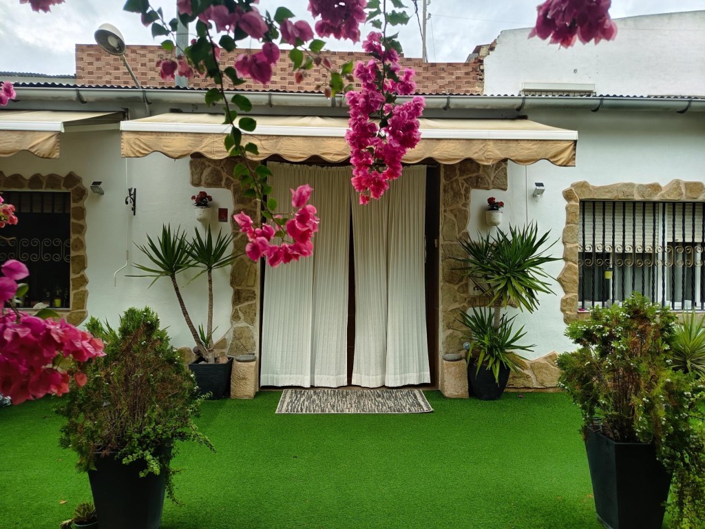Imagen 1 de Campo único en Elda