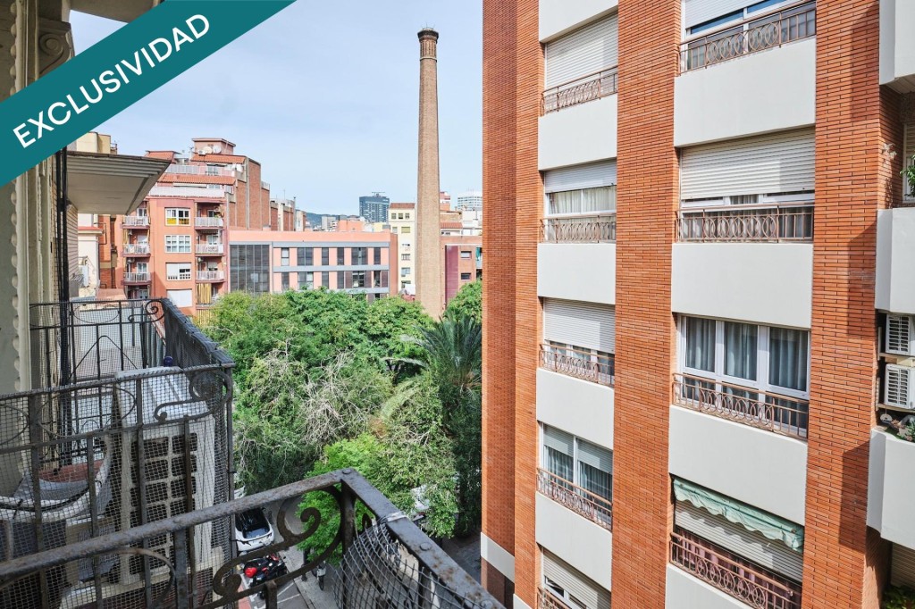 Imagen 1 de Piso exterior con 2 balcones en Hostafrancs
