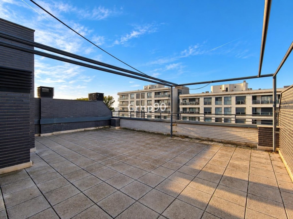 Imagen 2 de EXCLUSIVO ÁTICO TRÍPLEX CON GRAN TERRAZA DE 79 M2