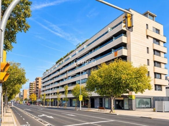 Imagen 1 de EXCLUSIVO ÁTICO TRÍPLEX CON GRAN TERRAZA DE 79 M2