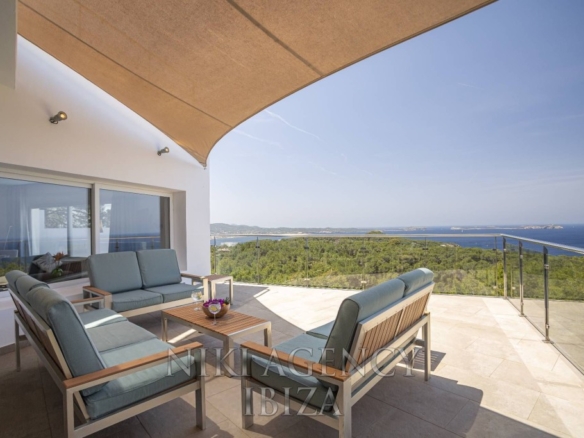 Imagen 2 de Casa-Chalet en Venta en Sant Antoni De Portmany Baleares