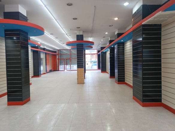 Imagen 2 de Local comercial en Alquiler en Tarragona Tarragona
