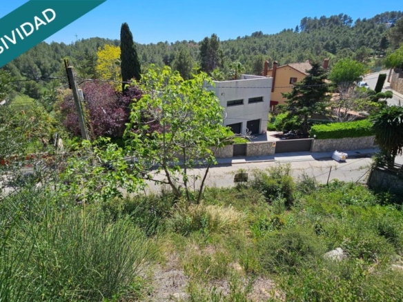 Imagen 4 de TERRENO RESIDENCIAL SOLEADO en FONTPINEDA