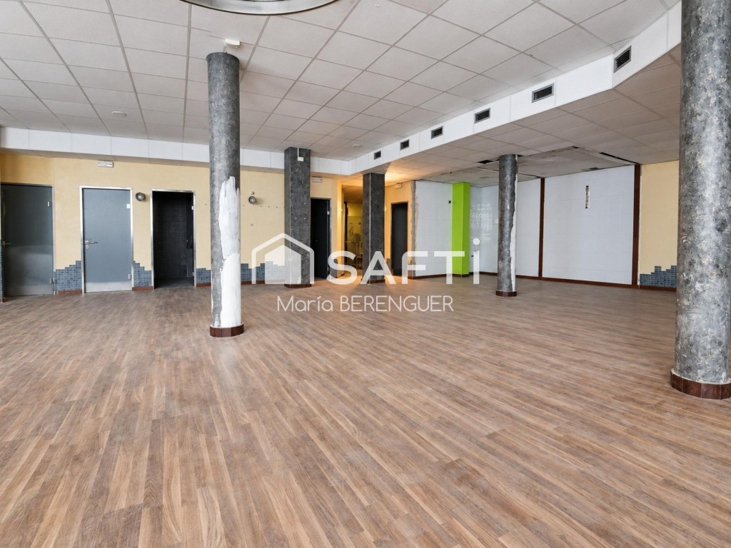 Imagen 2 de 508m² de posibilidades en Manresa