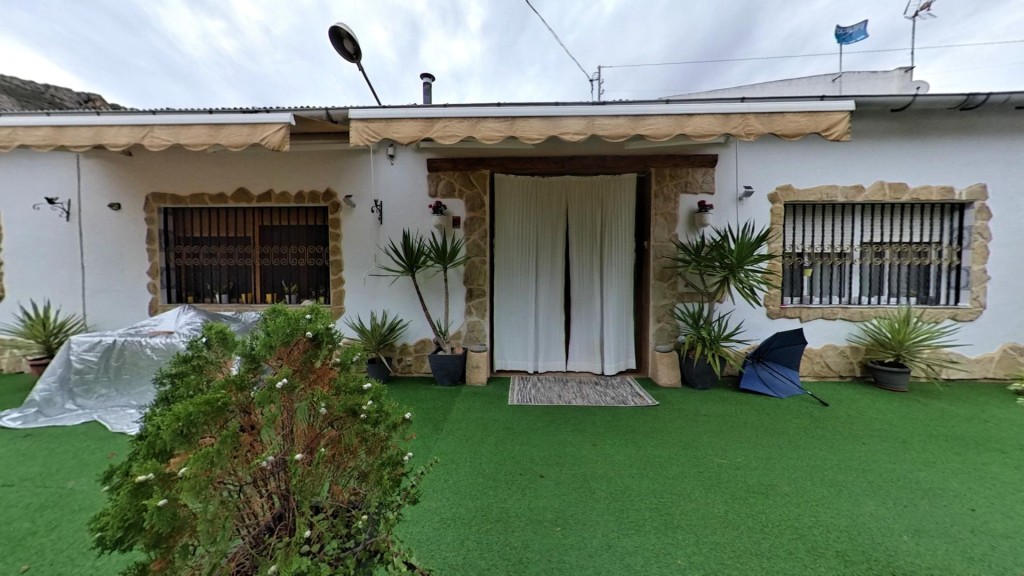 Imagen 4 de Encantadora casa cueva con jardín y finca