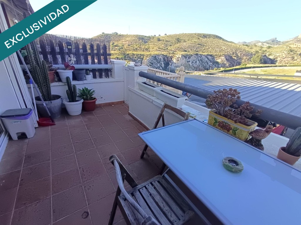 Imagen 4 de Bungalow reformado con terraza y piscina