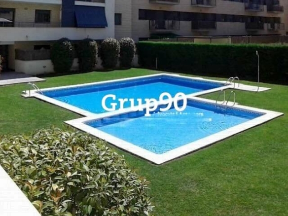 Imagen 1 de ? APARTAMENTO EN VENTA EN ALCOLETGE · PISCINA COMUNITARIA Y PARKING ✨ COMODIDAD