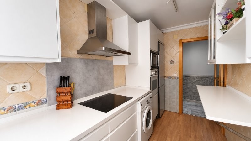 Imagen 4 de ESTUPENDO PISO EN VENTA EN MALAGA