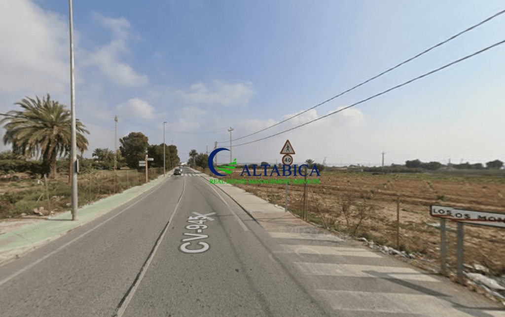 Imagen 2 de Piso en Venta en Montesinos