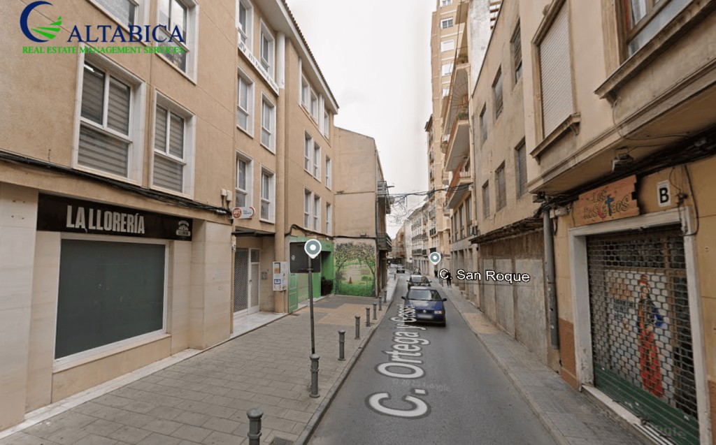 Imagen 4 de Casa-Chalet en Venta en Elda Alicante