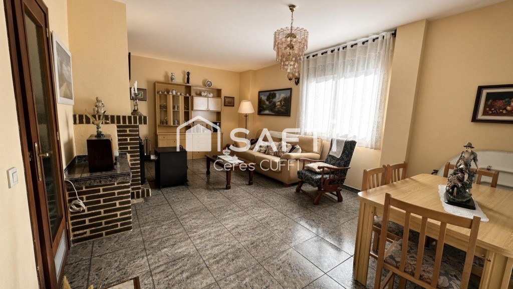 Imagen 4 de Descubre esta acogedora casa adosada situada en Villaverde de Guadalimar.