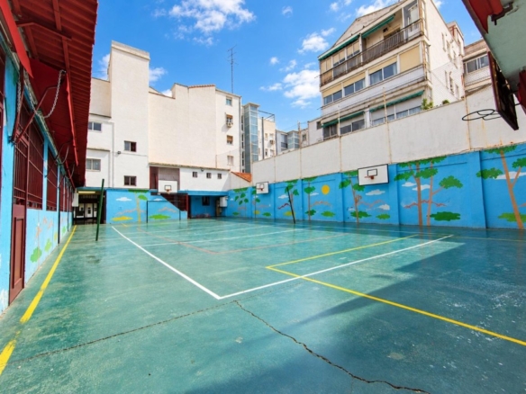 Imagen 2 de Local comercial en Venta en Madrid Madrid