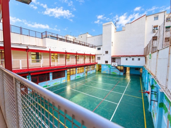 Imagen 3 de Local comercial en Venta en Madrid Madrid